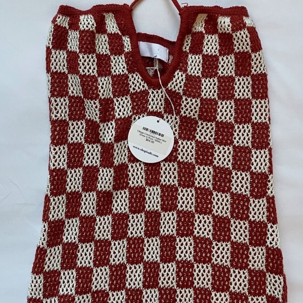 Isalis Village Crochet Halter Mini Dress in Rust - Picture 4 of 8